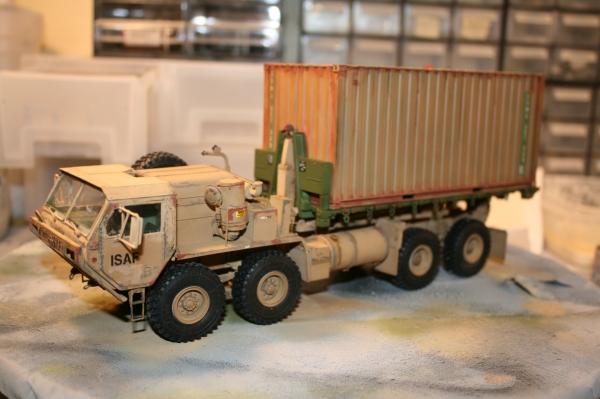 M1120 HEMTT Load Handling System